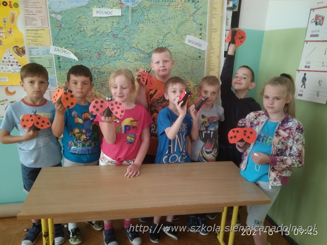 Szkoła Podstawowa W Siennicy Nadolnej Szkoła Podstawowa w Siennicy Nadolnej - Święto Patrona - pamiętamy o ks